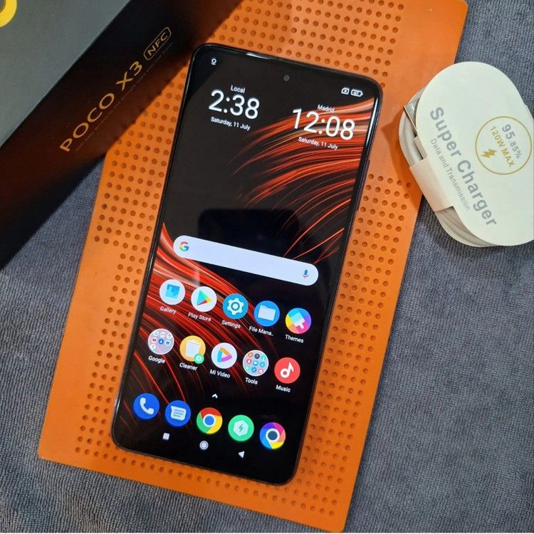 گوشی شیائومی POCO X3 NFC | حافظه 64 رم 4 گیگابایت
