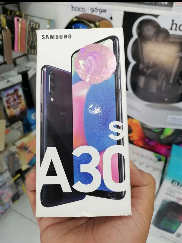 گوشی سامسونگ A30s | حافظه 32 رم 3 گیگابایت